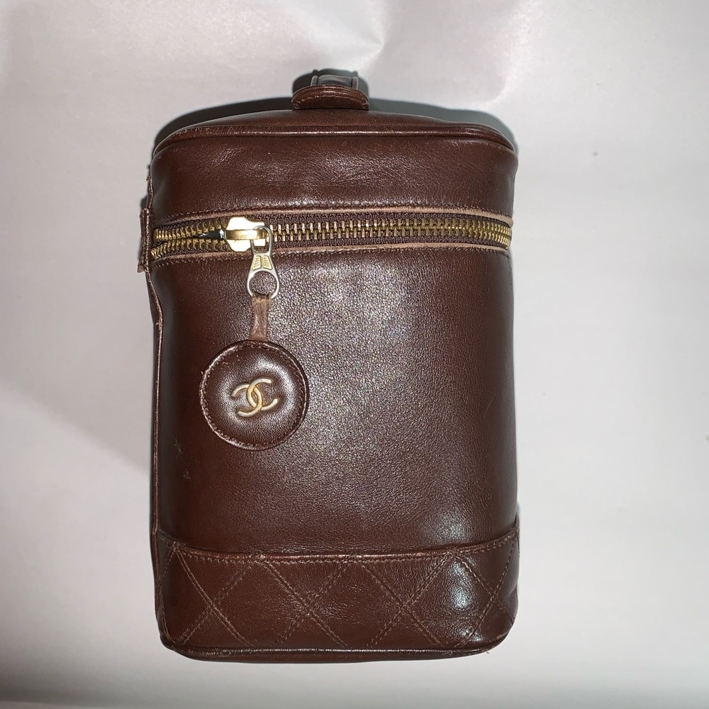 vintage CHANEL chocolate brown calfskin VANITY BAG